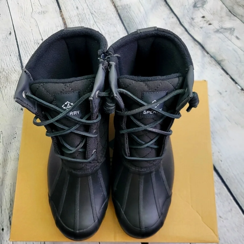 NIB Sperry Size 9.5M Syren Gulf Duck Boots